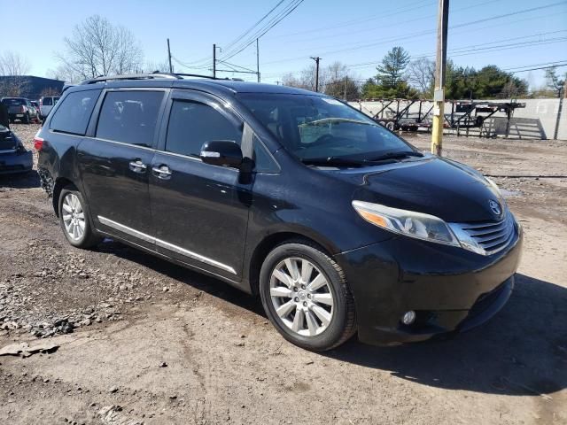 2017 Toyota Sienna XLE