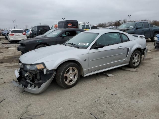 2004 Ford Mustang