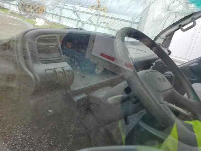 2001 Isuzu NPR