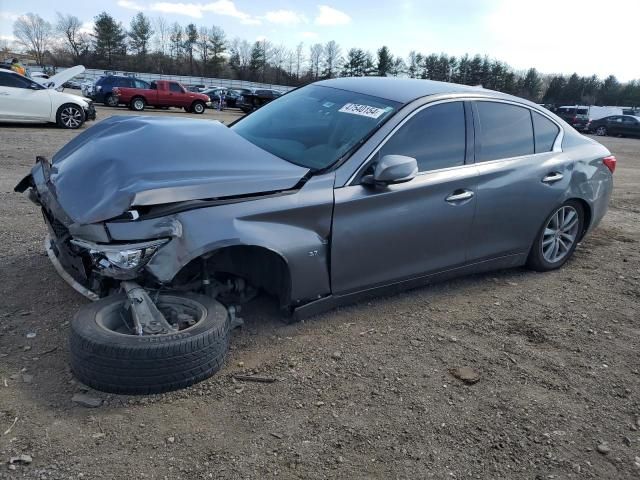 2015 Infiniti Q50 Base