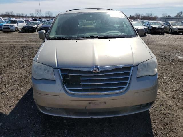 2008 Chrysler Town & Country Touring