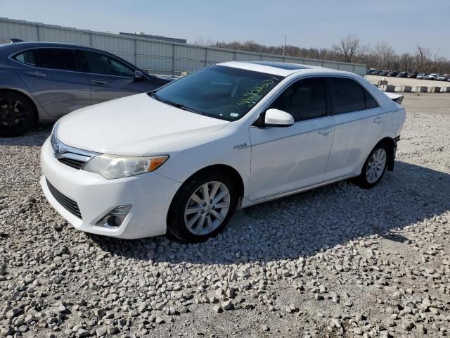 2014 Toyota Camry Hybrid