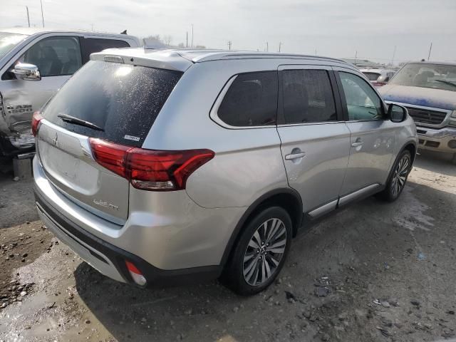 2020 Mitsubishi Outlander SE