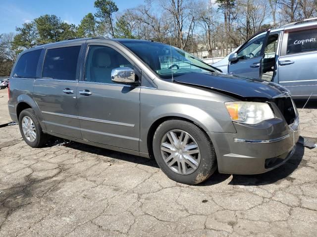 2010 Chrysler Town & Country Limited