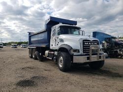 Salvage cars for sale from Copart Greenwell Springs, LA: 2014 Mack 700 GU700