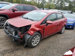 KIA Rio Vehiculos salvage en venta: 2013 KIA Rio LX