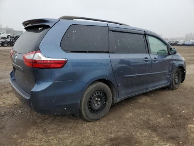 2015 Toyota Sienna LE