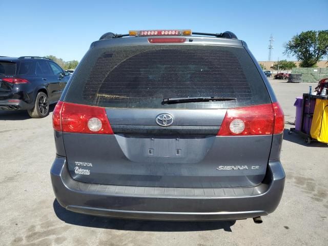 2007 Toyota Sienna CE