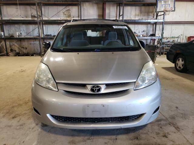 2006 Toyota Sienna CE