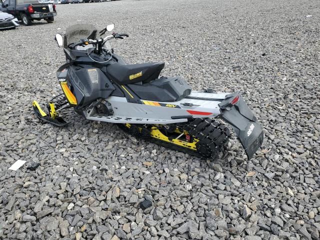 2019 Skidoo Blizzard