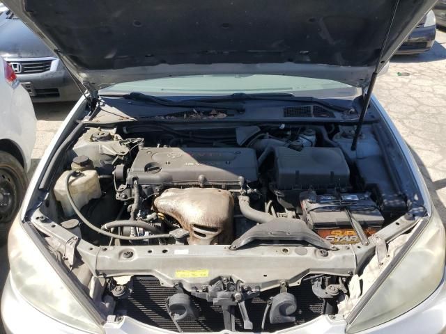 2004 Toyota Camry LE