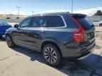 2022 Volvo XC90 T6 Momentum