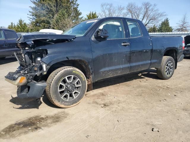 2015 Toyota Tundra Double Cab SR/SR5