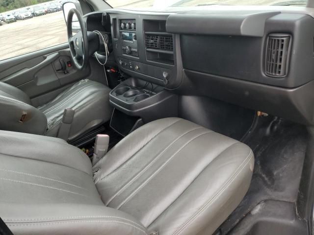 2014 Chevrolet Express G2500