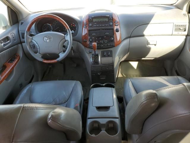 2007 Toyota Sienna XLE