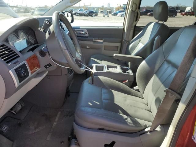 2008 Chrysler Town & Country Touring