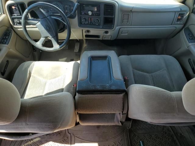 2004 Chevrolet Tahoe C1500