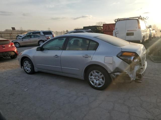 2010 Nissan Altima Base