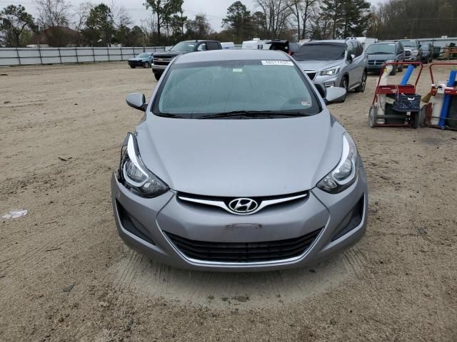 2016 Hyundai Elantra SE