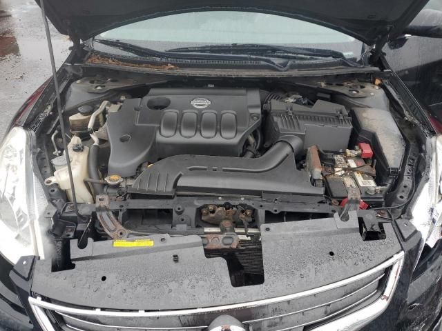 2010 Nissan Altima Base