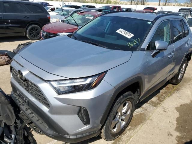 2022 Toyota Rav4 XLE