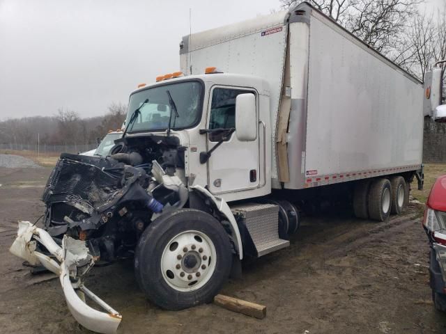 2020 Kenworth Construction T370