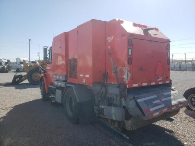 2001 Freightliner Medium Conventional FL70