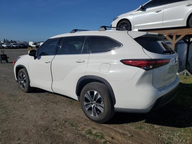 2020 Toyota Highlander Hybrid XLE