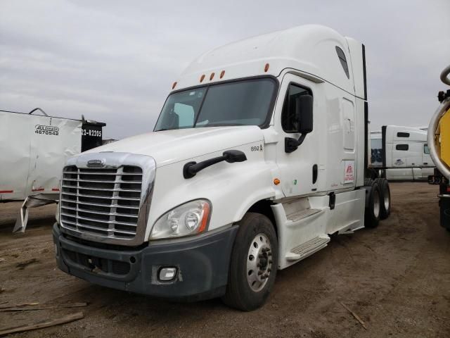 2018 Freightliner Cascadia 125