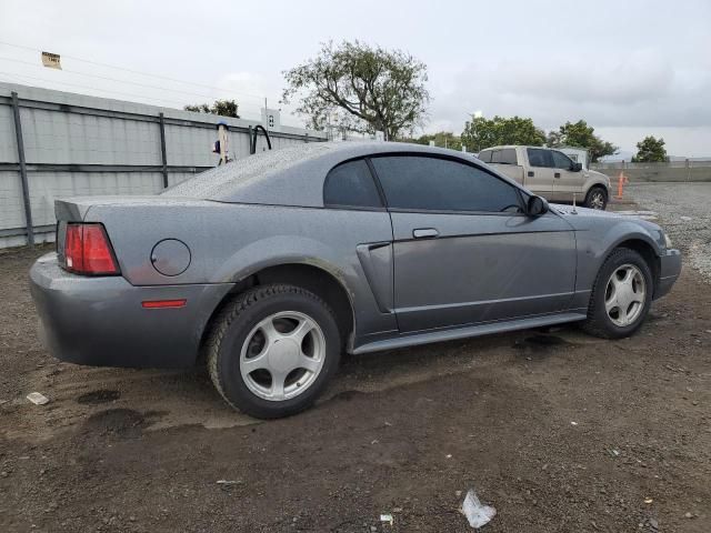 2003 Ford Mustang