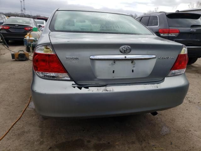 2005 Toyota Camry LE