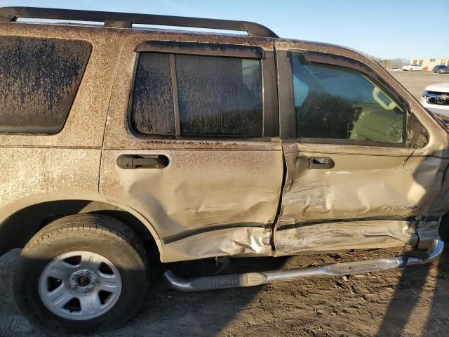 2005 Ford Explorer XLS