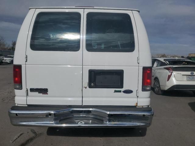 2014 Ford Econoline E250 Van