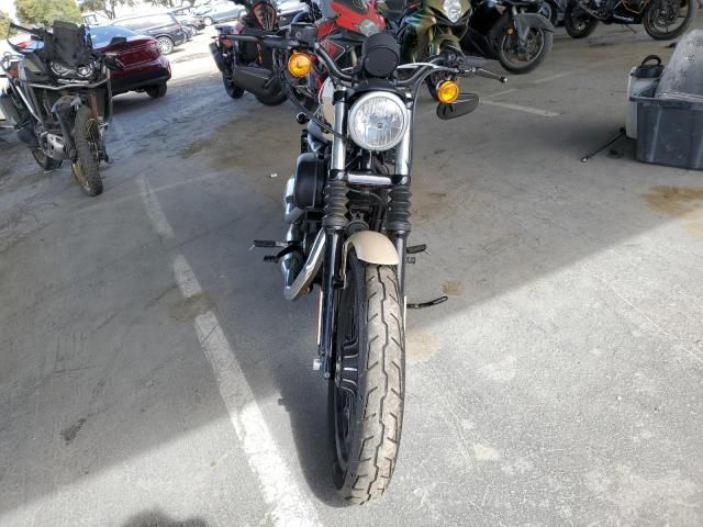 2015 Harley-Davidson XL883 Iron 883