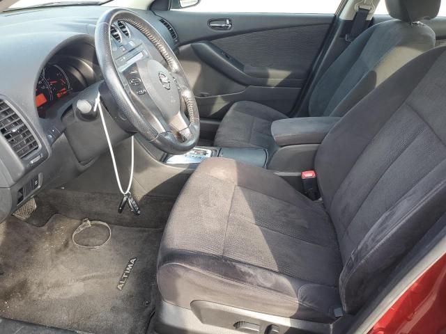 2010 Nissan Altima Base