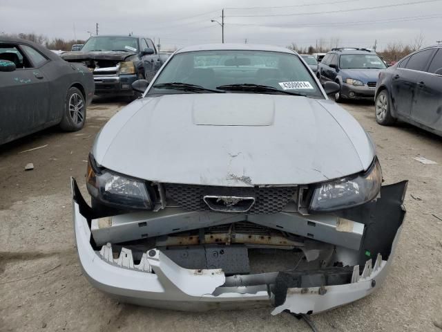 2004 Ford Mustang