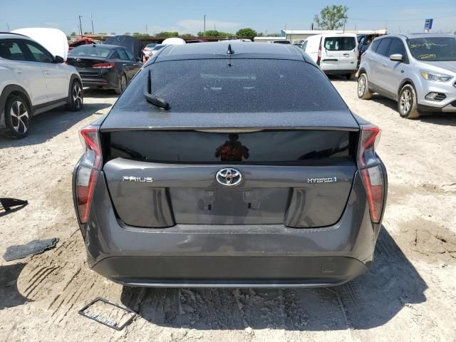 2016 Toyota Prius