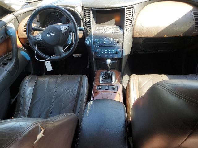 2011 Infiniti FX35