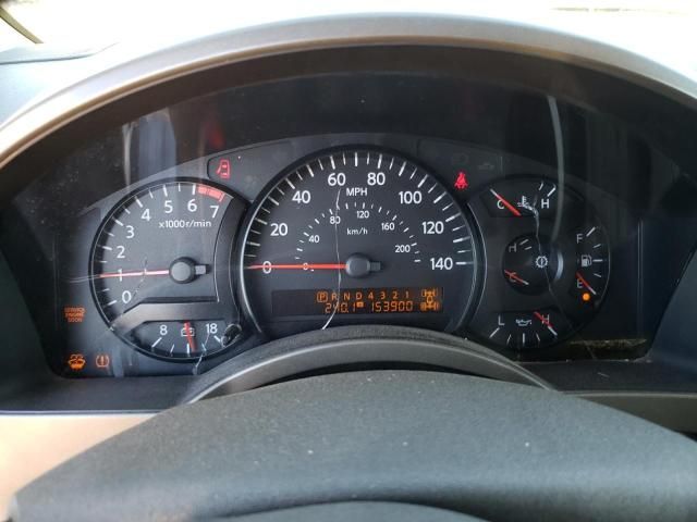 2004 Nissan Titan XE