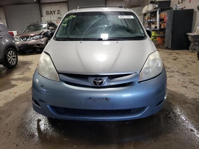 2007 Toyota Sienna CE