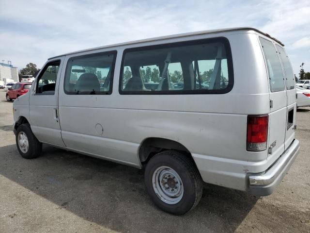 2002 Ford Econoline E350 Super Duty Wagon