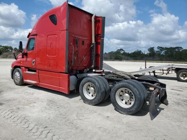 2014 Freightliner Cascadia 125