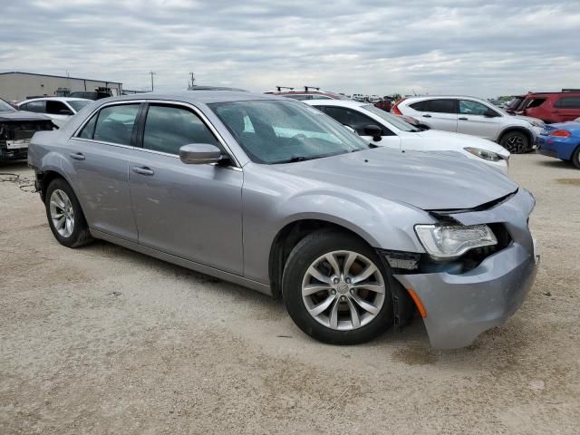 2015 Chrysler 300 Limited