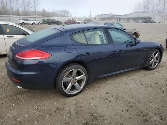 2015 Porsche Panamera 2