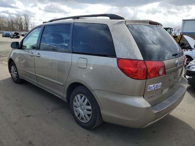 2009 Toyota Sienna CE