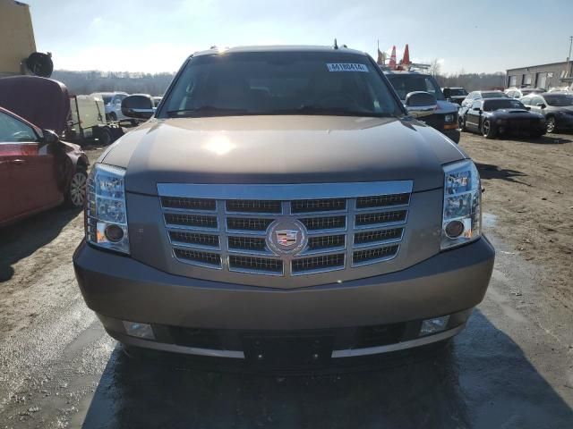 2011 Cadillac Escalade ESV Luxury