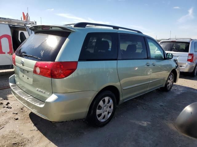 2008 Toyota Sienna CE