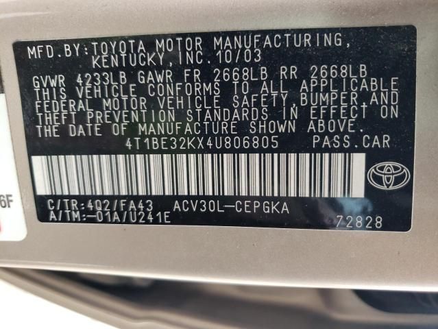 2004 Toyota Camry LE