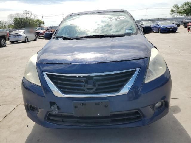 2013 Nissan Versa S