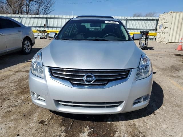 2010 Nissan Altima Base